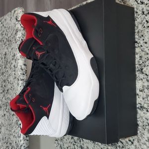 Jordan Max Aura 2